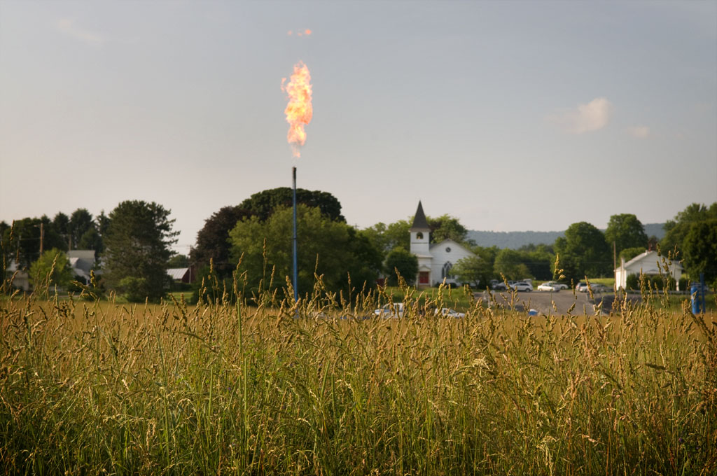 Gas well / flare at Farragut