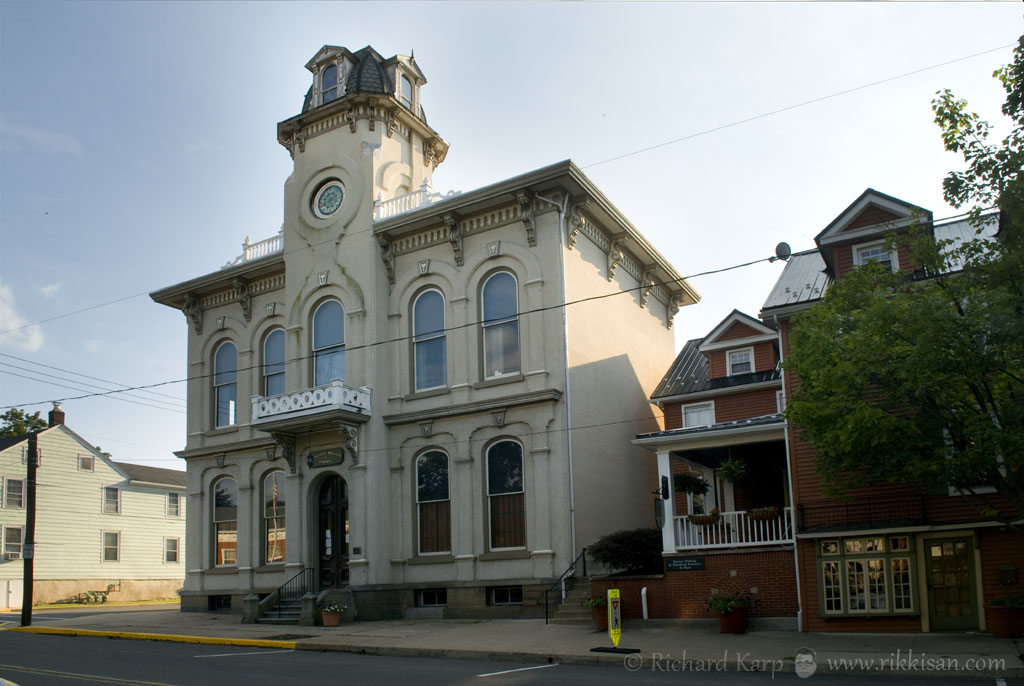 Margaret Waldron’s Penn Hall / Waldron Building   © 2012 Richard Karp