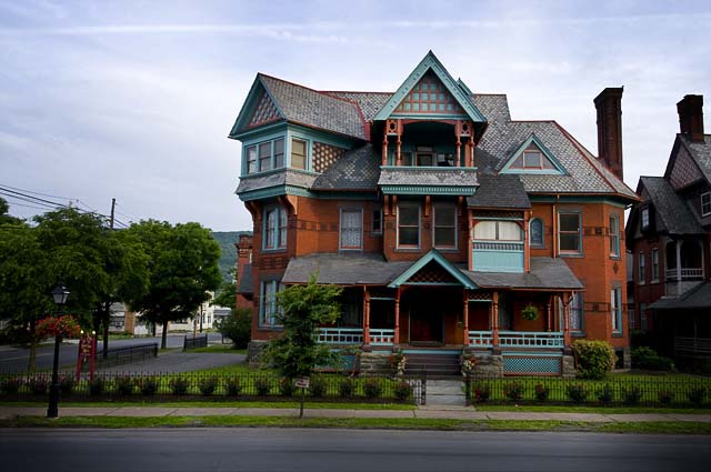 Rowley House Museum, 707 West Fourth Street, 2009  (c) Richard Karp