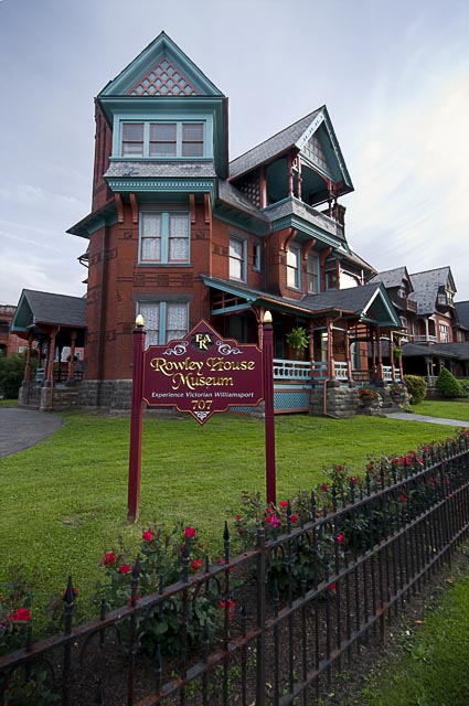 Rowley House Museum, 707 West Fourth Street, 2009  (c) Richard Karp