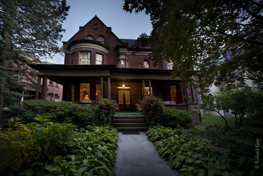 The Peter Herdic Inn, 411 West Fourth Street.       (c) Richard Karp