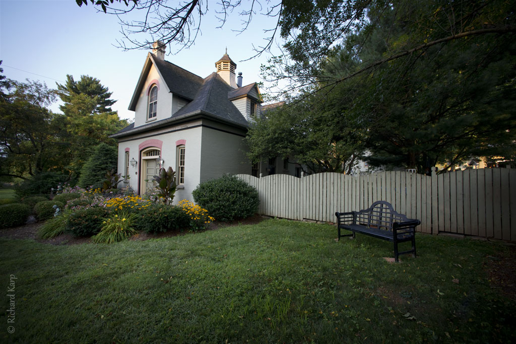 Nan Young’s Carriage House, 1515 Florence Street.       (c) Richard Karp