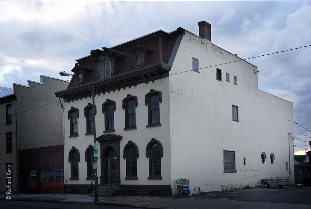 John R.T. Ryan House, 151 Third Street.     (c) Richard Karp