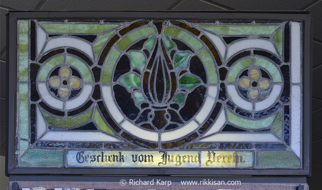 New Covenant United Church of Christ (Lutheran).  © 2016 Richard Karp