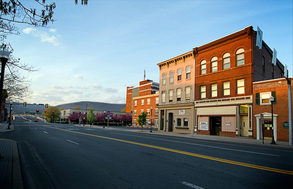 Market Street & Bridge, Williamsport PA.  © 2009 Richard Karp