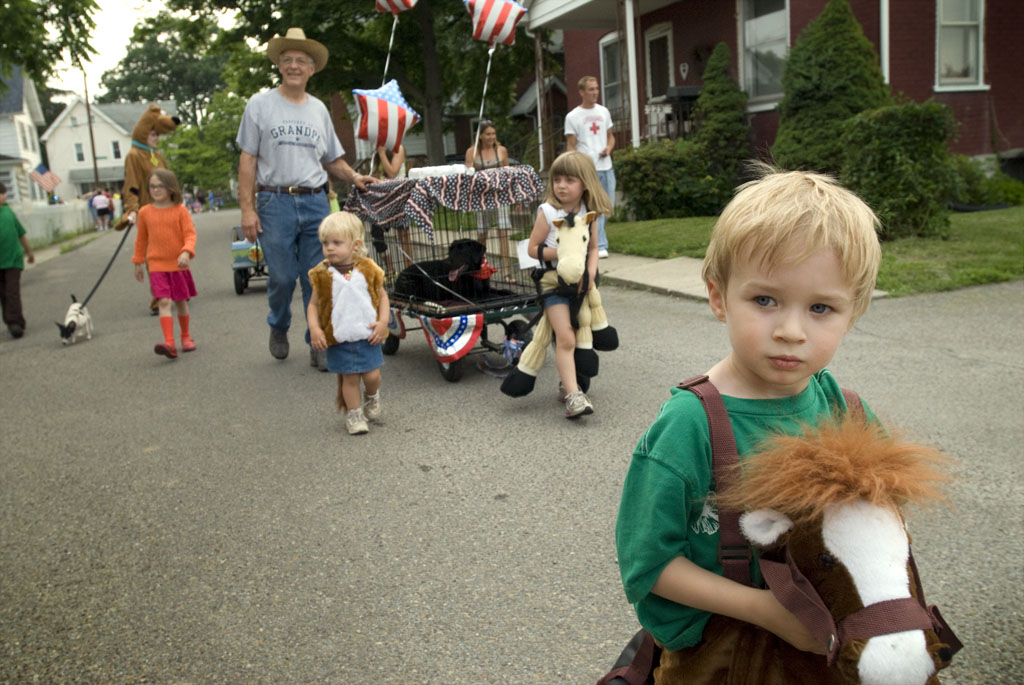 Newberry Parade, 2009       Temple Beth Ha Sholom, 2013   @ Richard Karp