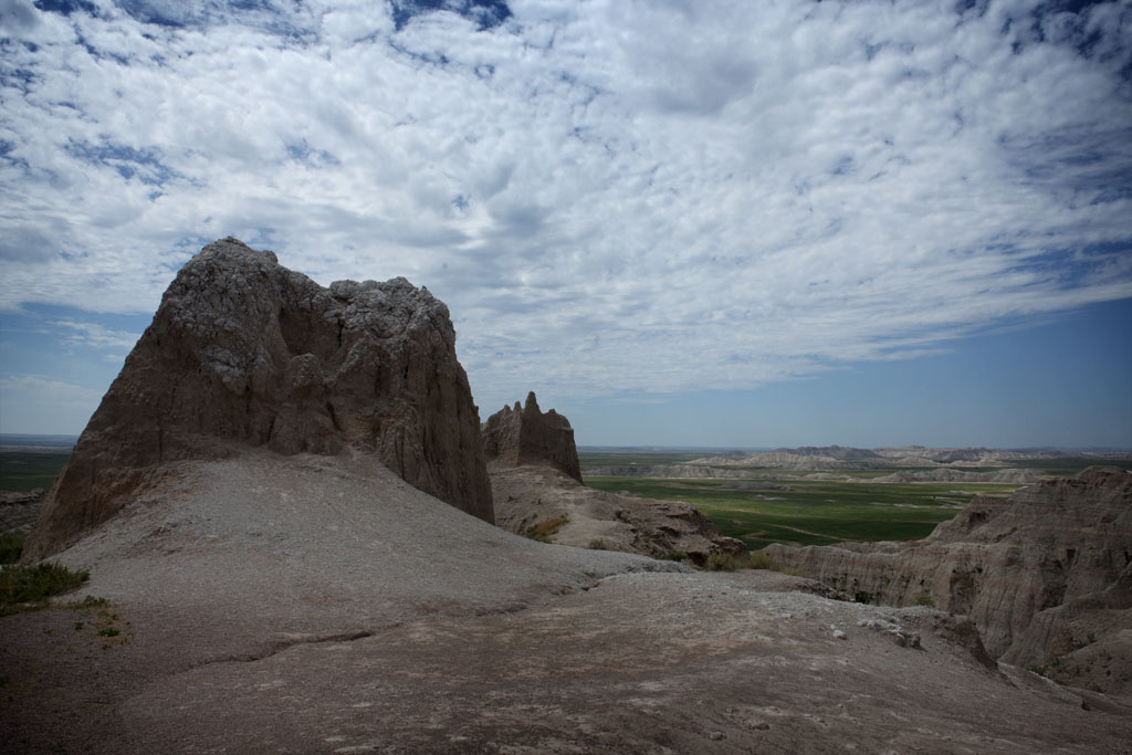 Badllands National Park.     (c) Richard Karp