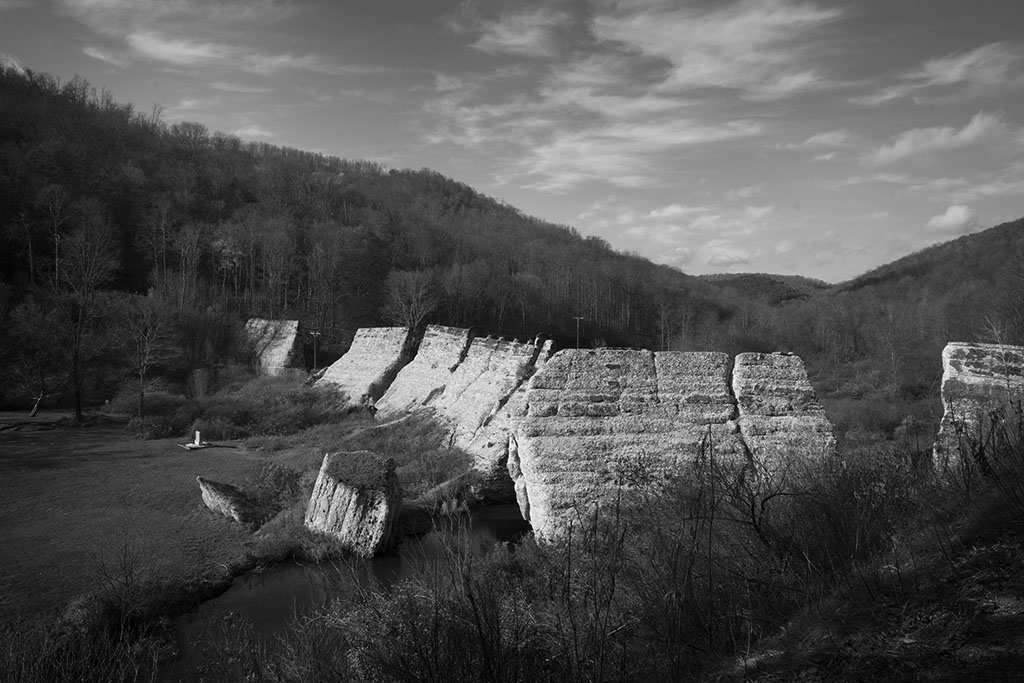 Broken dam at Austin   © 2016 Richard Karp